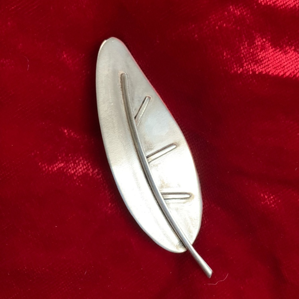 Sterling silver brooch